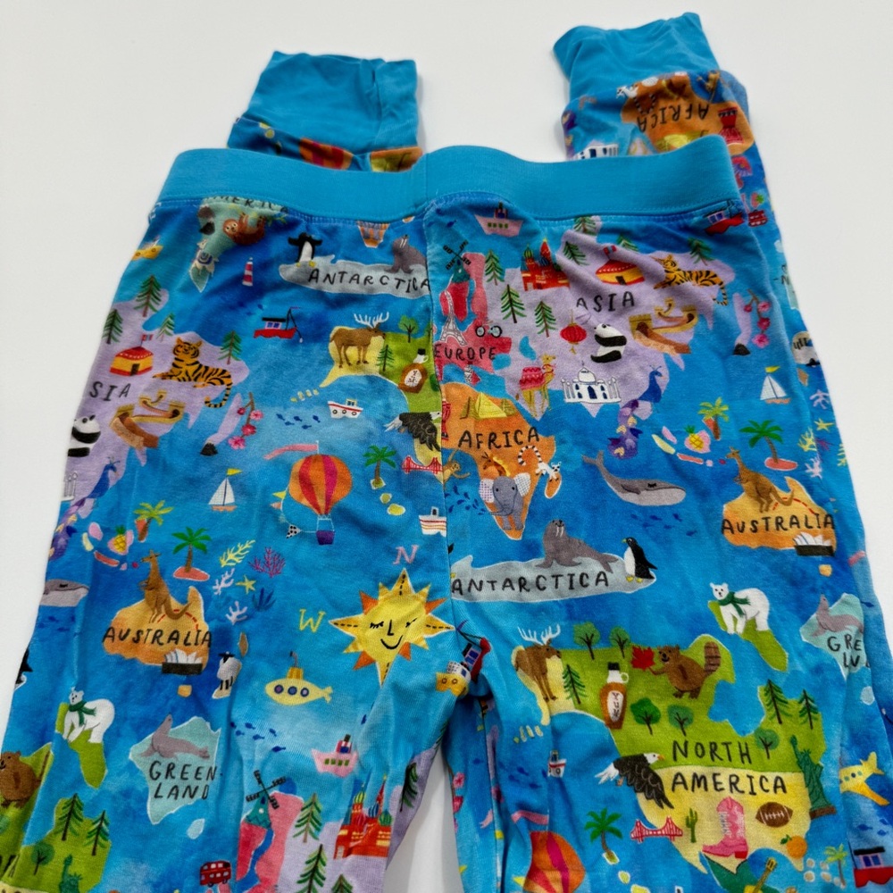 Little Sleepies Around the World Pajama Set Kids Size 5/6 Long Sleeve - Picture 8 of 8